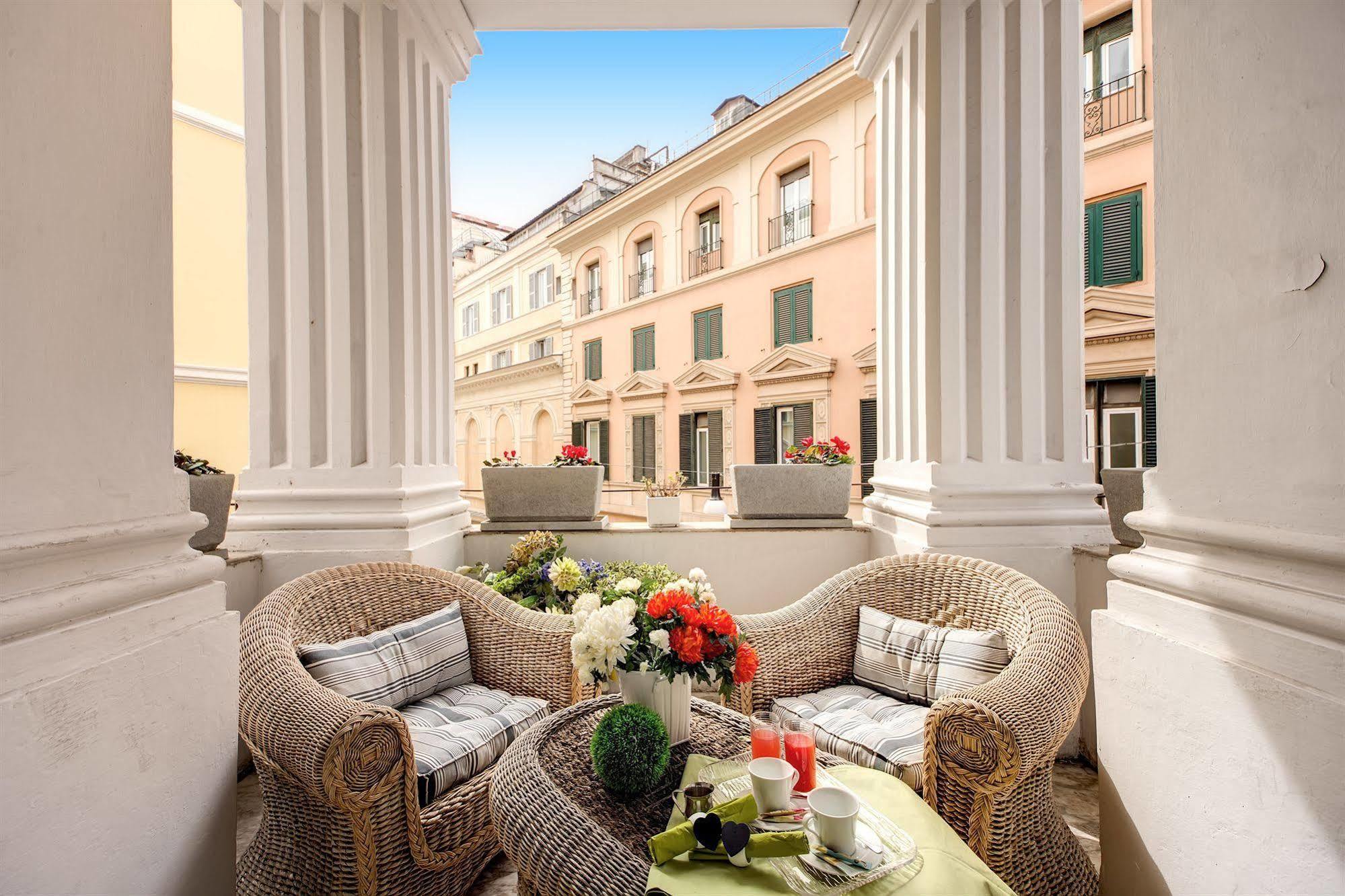 רומא Hotel Le Petit מראה חיצוני תמונה